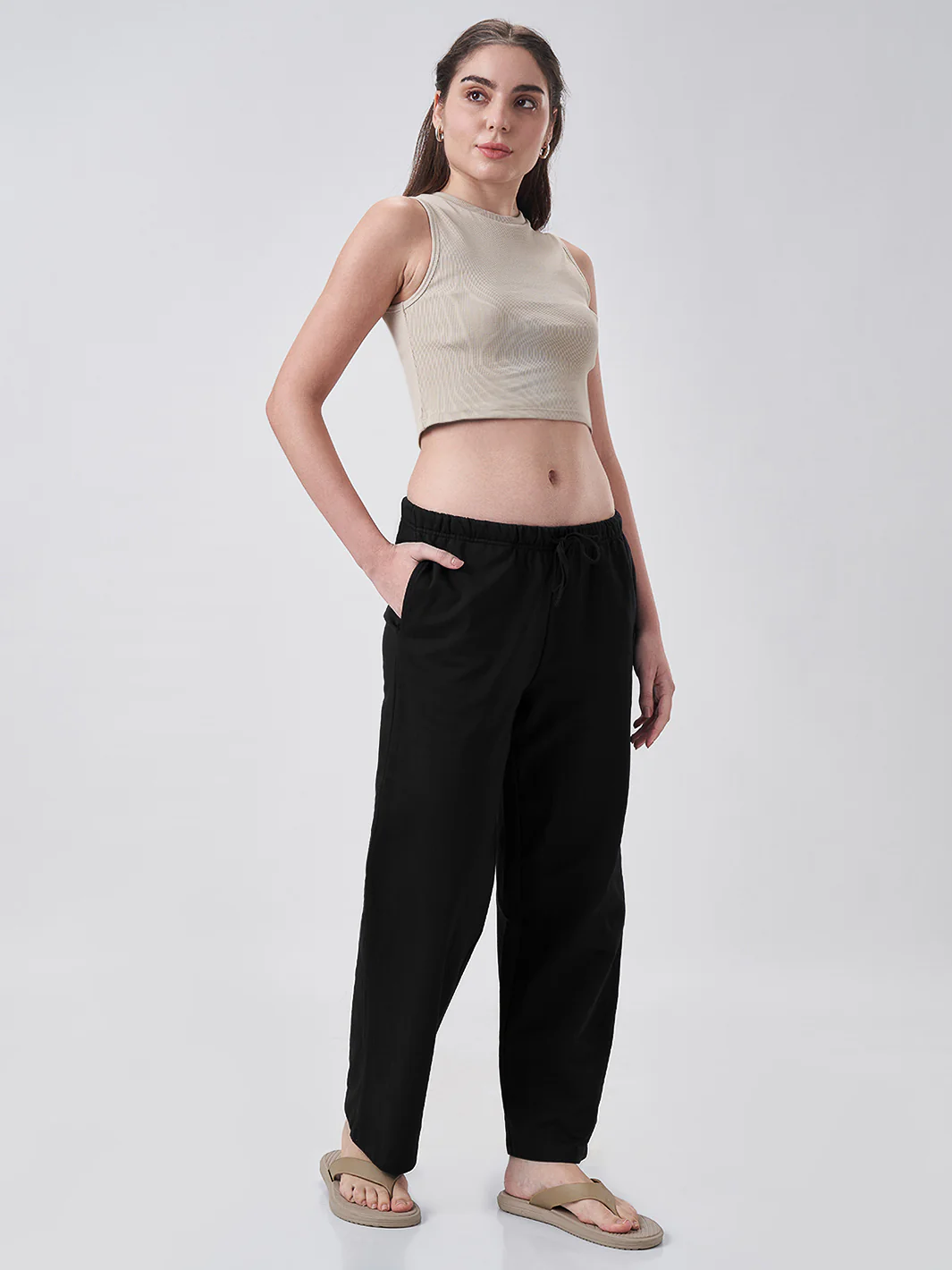 COMBO JOGGERS & SWEATSHIRTS